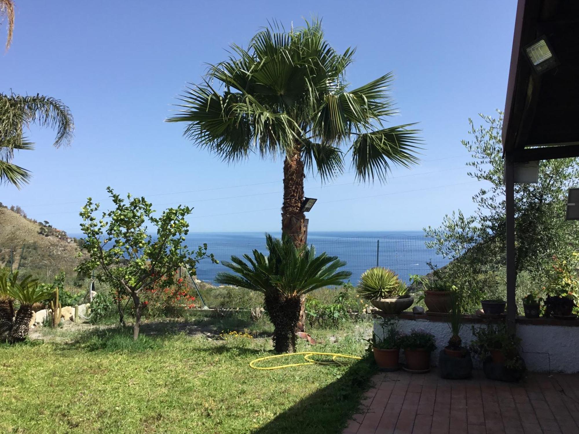 Holidaysora Taormina - Il Giardino Di Graziella المظهر الخارجي الصورة