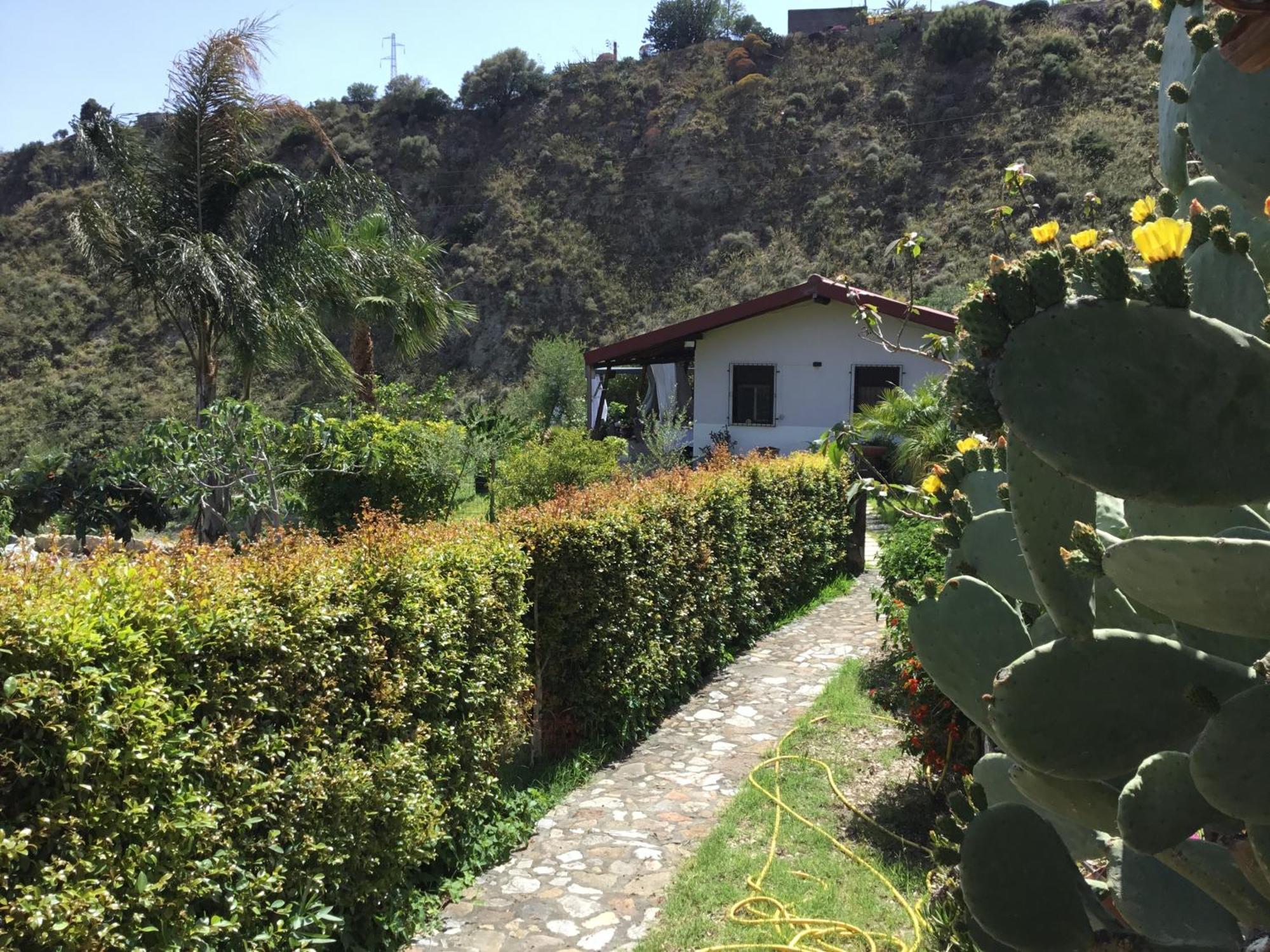 Holidaysora Taormina - Il Giardino Di Graziella المظهر الخارجي الصورة