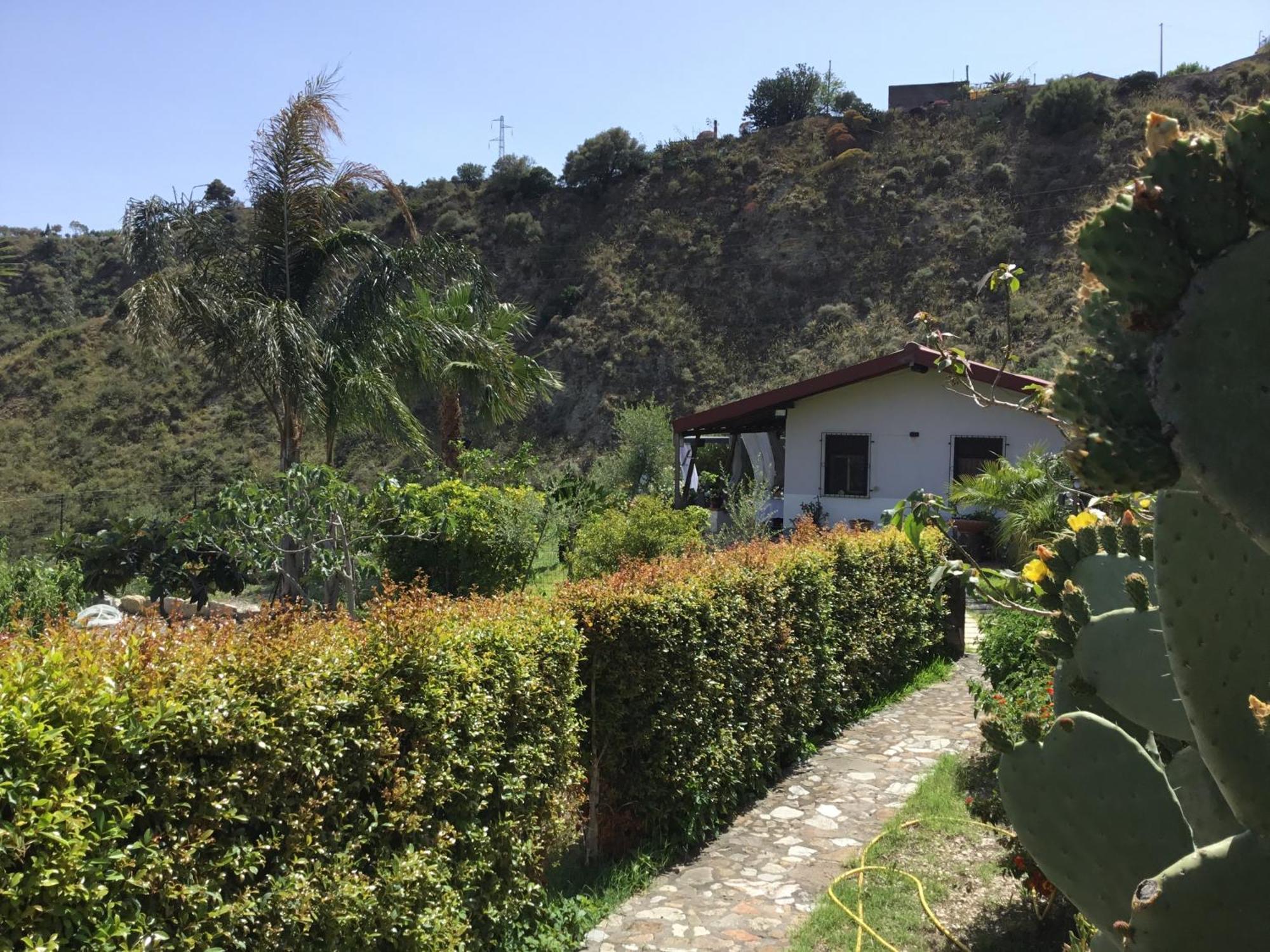 Holidaysora Taormina - Il Giardino Di Graziella المظهر الخارجي الصورة