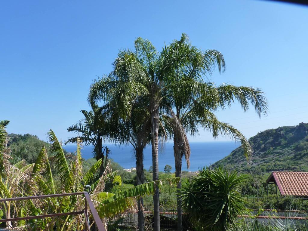 Holidaysora Taormina - Il Giardino Di Graziella المظهر الخارجي الصورة