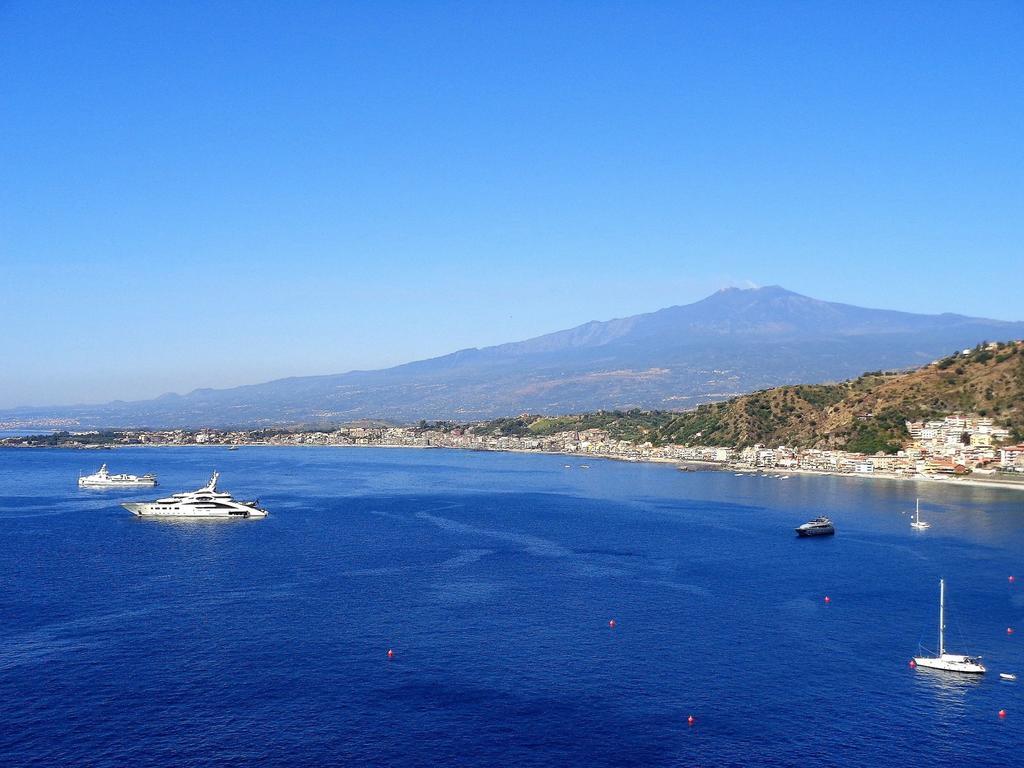 Holidaysora Taormina - Il Giardino Di Graziella المظهر الخارجي الصورة