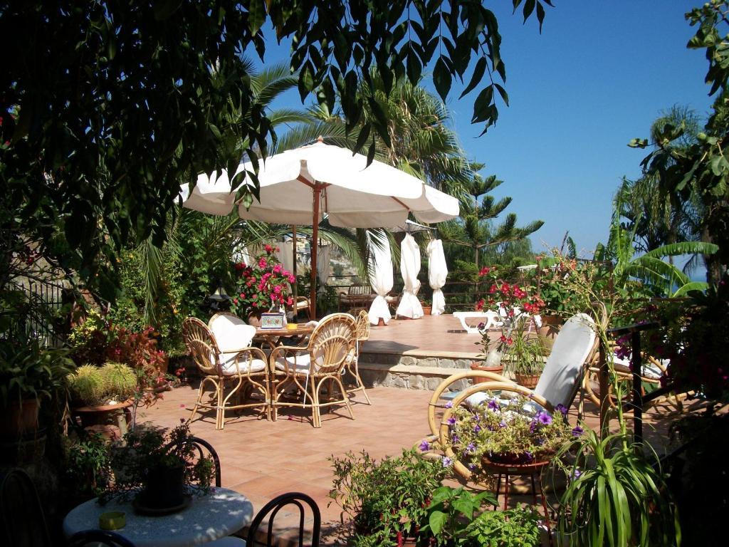 Holidaysora Taormina - Il Giardino Di Graziella المظهر الخارجي الصورة